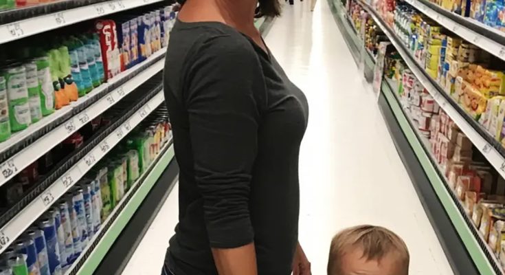 Arrogant Woman Bullied Me at the Grocery Store — Moments Later, Karma Taught Her a Lesson in Front of Everyone